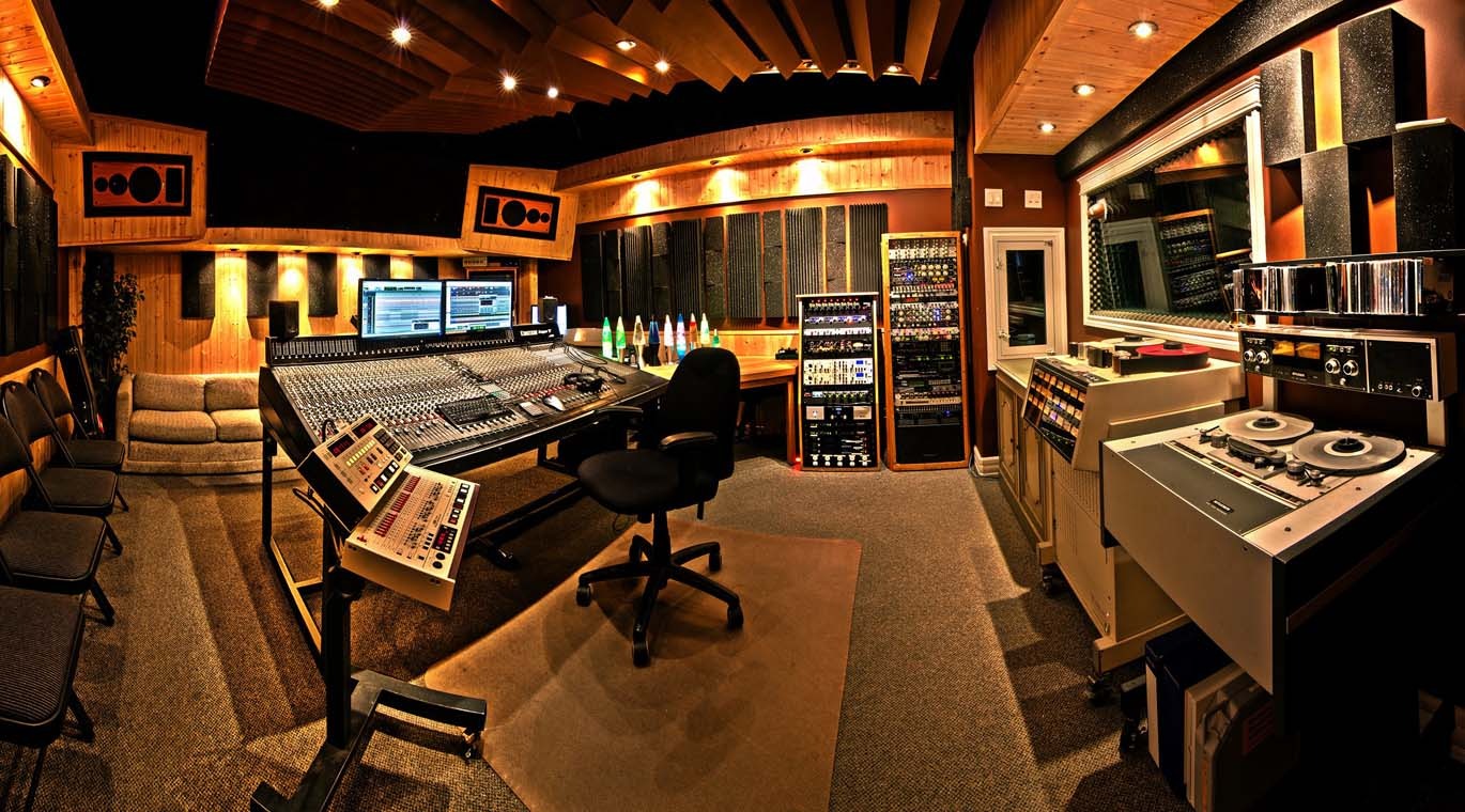 Building Integrated Media Facilities